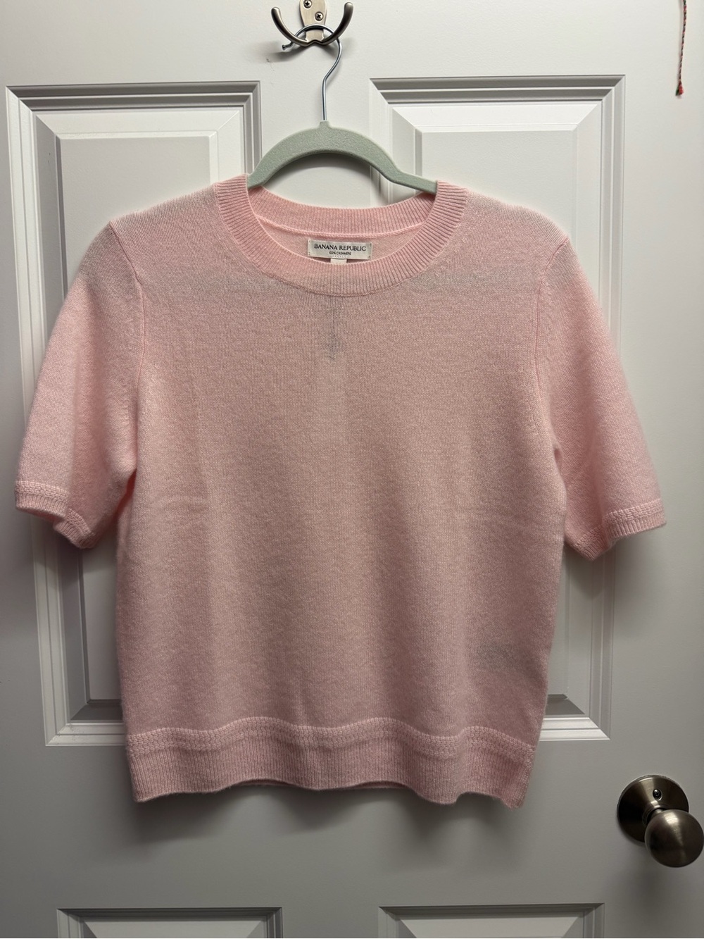 NWT Banana Republic lightweight cashmere short-sleeve sweater size M light pink - Picture 1 of 7
